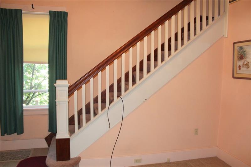 240 Oak Street Butler, PA 16001 - Photo 6 of 22 Gallery Image 6