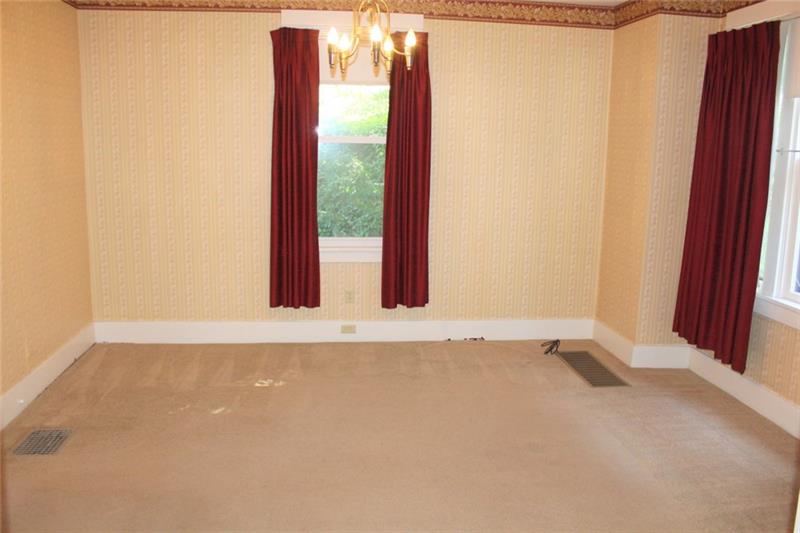 240 Oak Street Butler, PA 16001 - Photo 10 of 22 Gallery Image 10