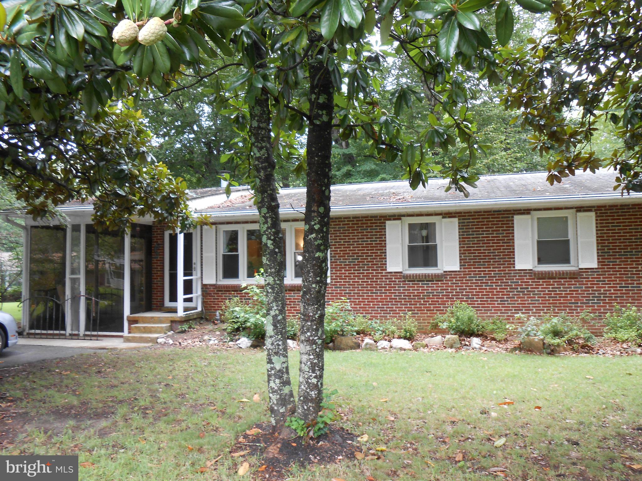 48 Robshire Manor Road Huntingtown, MD 20639 - Photo 1 of 22 Front of house