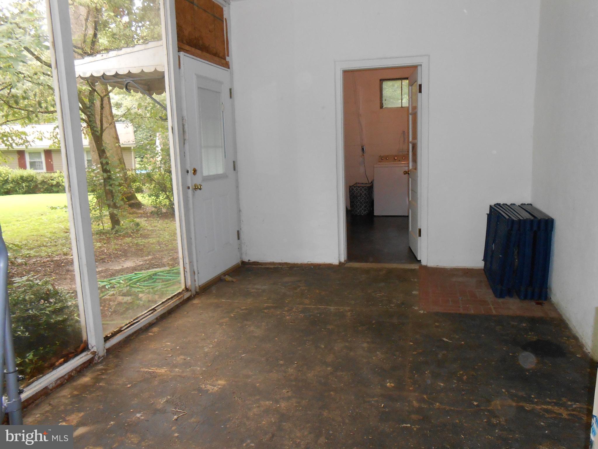 48 Robshire Manor Road Huntingtown, MD 20639 - Photo 14 of 22 sun room
