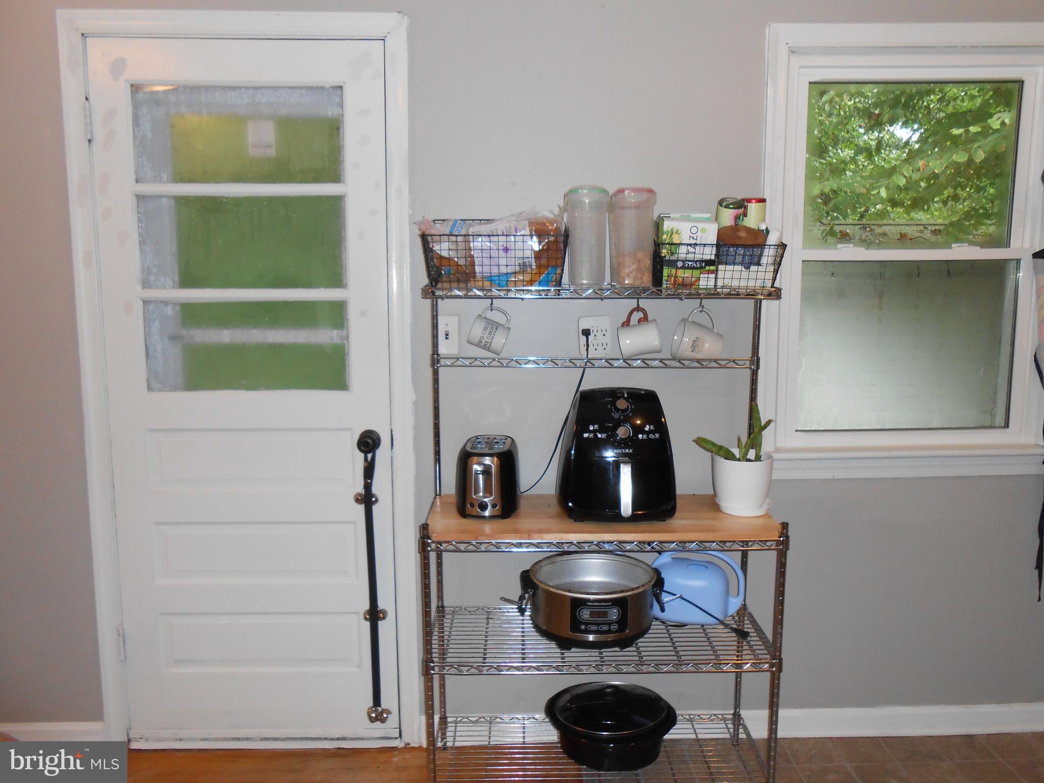 48 Robshire Manor Road Huntingtown, MD 20639 - Photo 10 of 22 kitchen