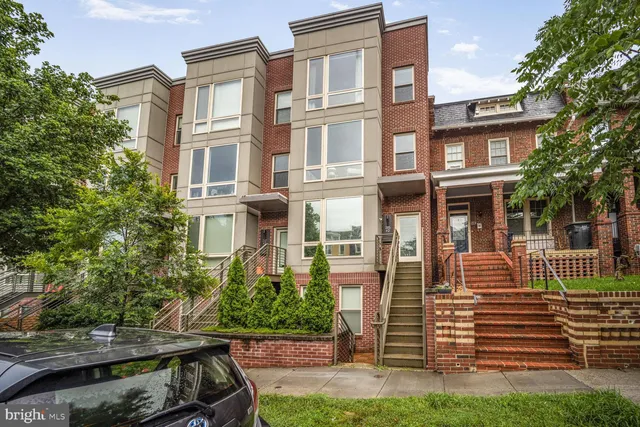 $845,000 | 215 Randolph Place Northeast, Unit 2, Washington, DC 20002