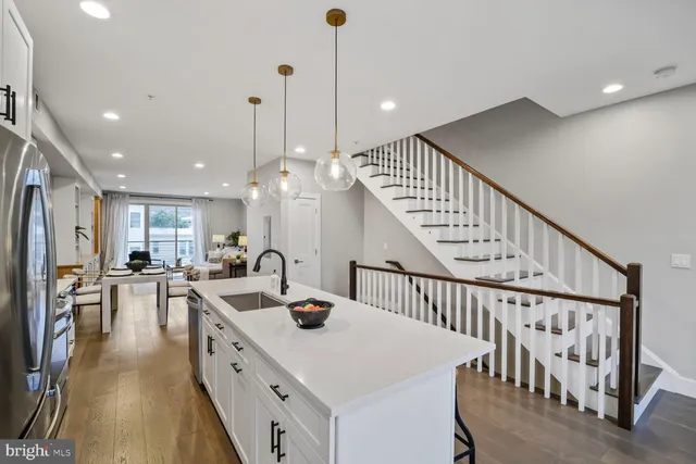 $845,000 | 215 Randolph Place Northeast, Unit 2, Washington, DC 20002