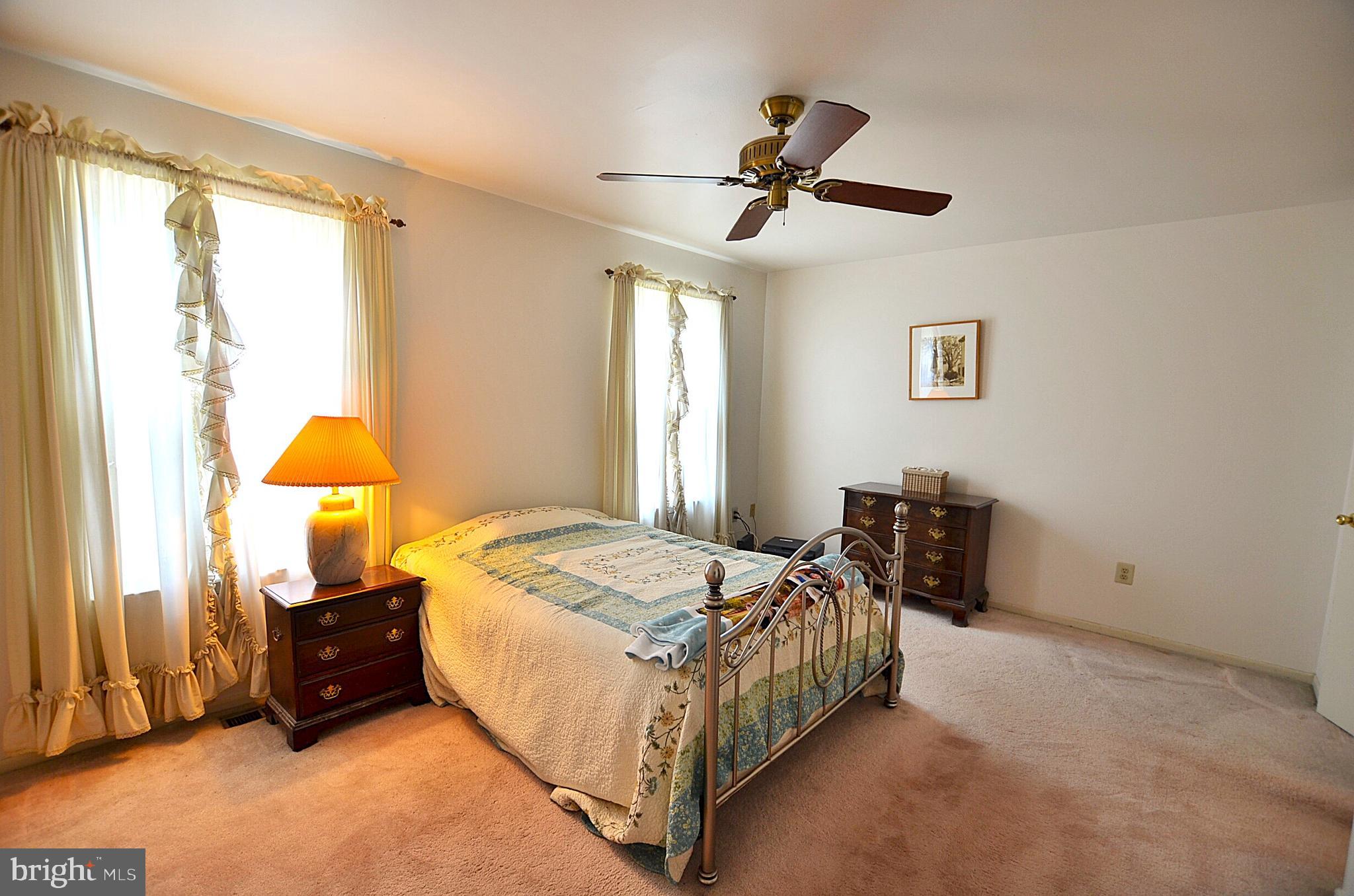 312 Scola Road Brookhaven, PA 19015 - Photo 17 of 27 Gallery Image 17
