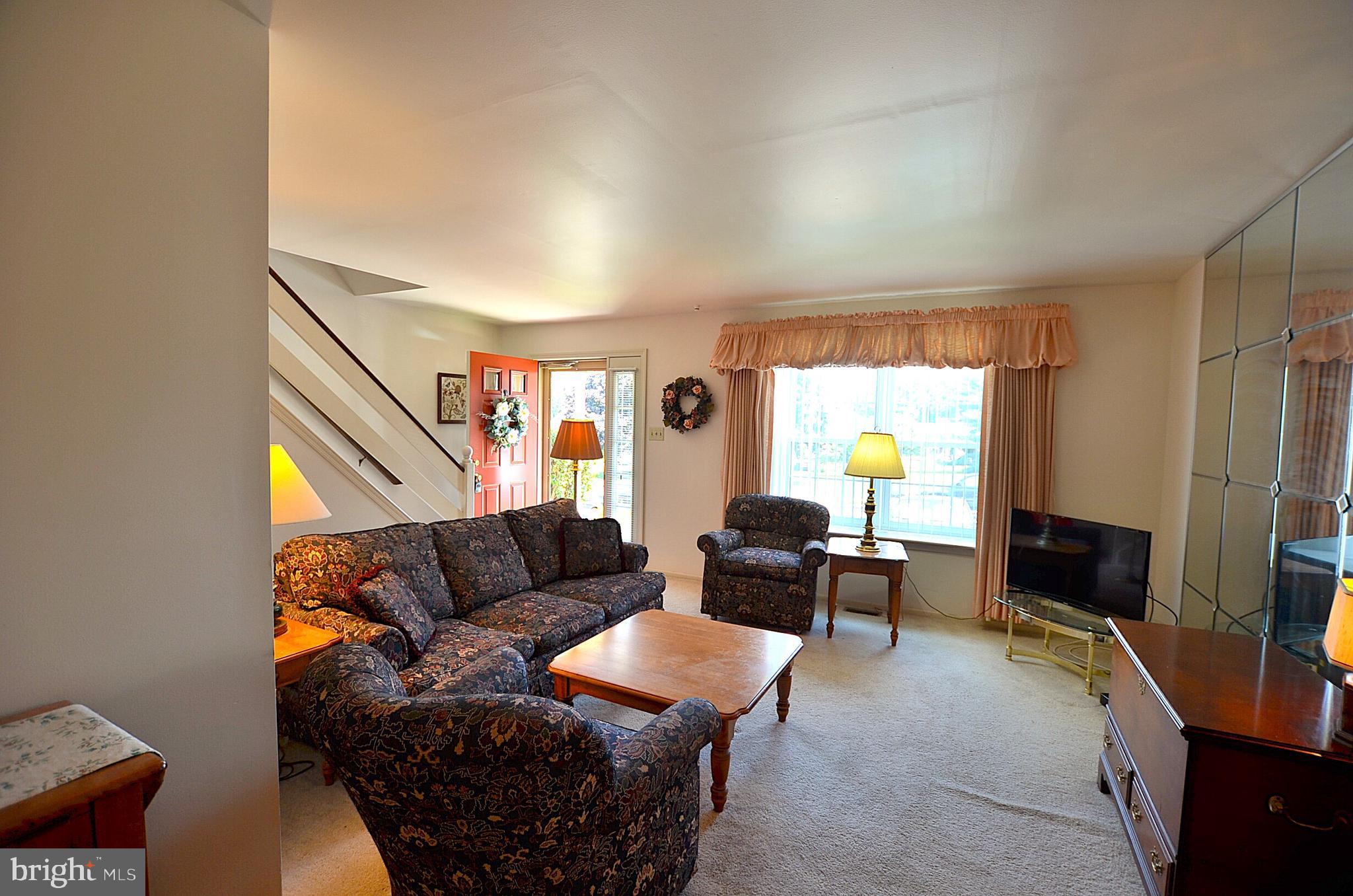 312 Scola Road Brookhaven, PA 19015 - Photo 8 of 27 Gallery Image 8