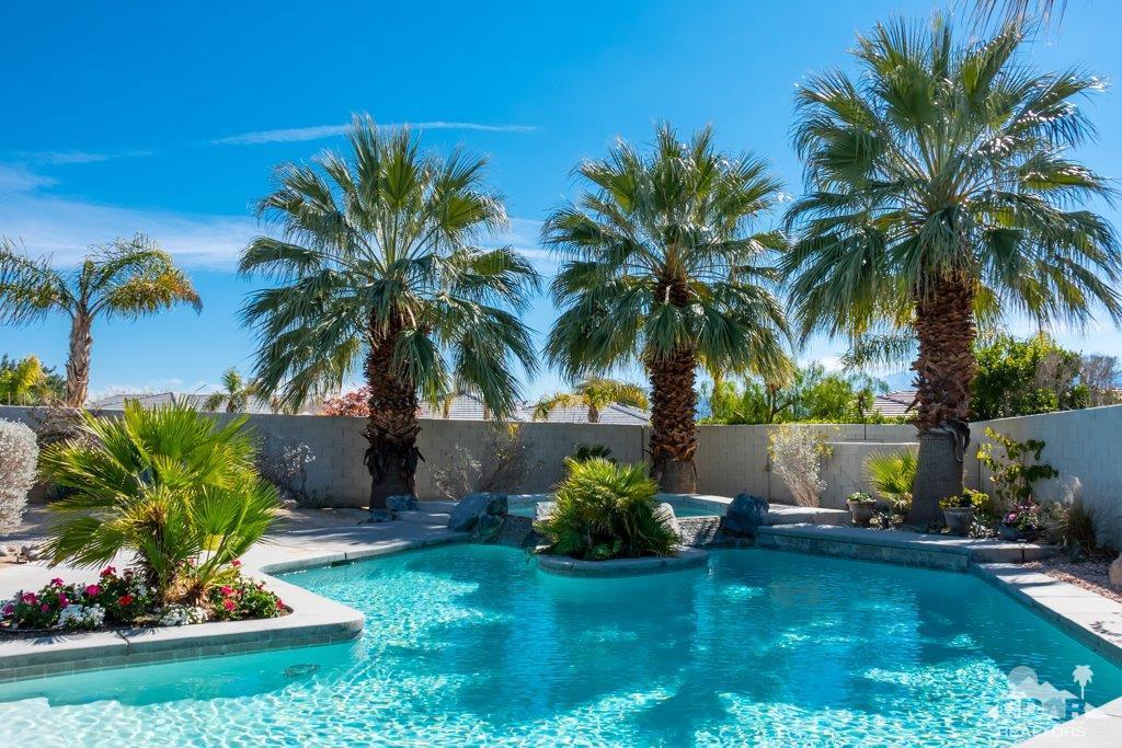 19 Napoleon Road Rancho Mirage, CA 92270 - Photo 19 of 41 a view of a backyard with a garden