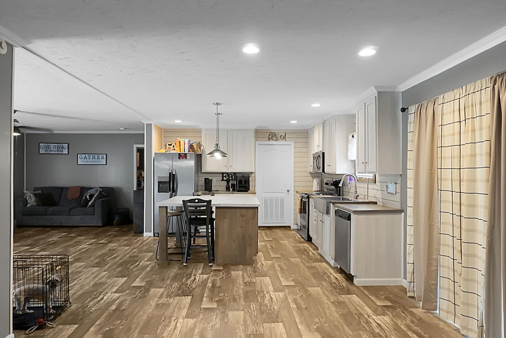 1051 Cooper Store Road Moncks Corner, SC 29461 - Photo 12 of 38 DSC07782