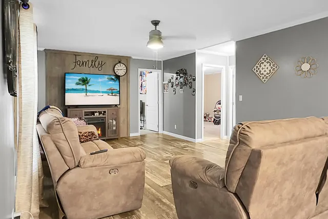 $285,000 | 1051 Cooper Store Road, Moncks Corner, SC 29461