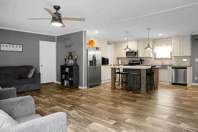 $285,000 | 1051 Cooper Store Road, Moncks Corner, SC 29461