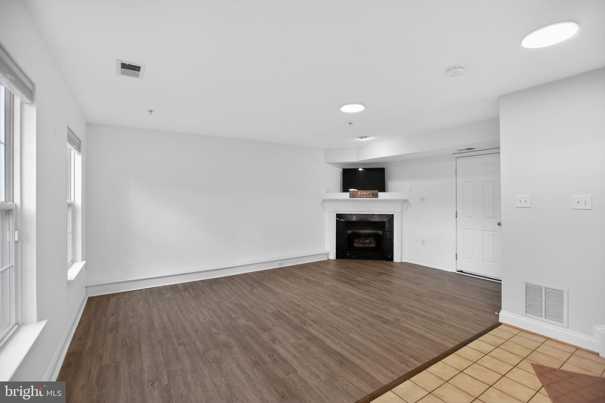 2209 Kimball Place Silver Spring, MD 20910 - Photo 9 of 57