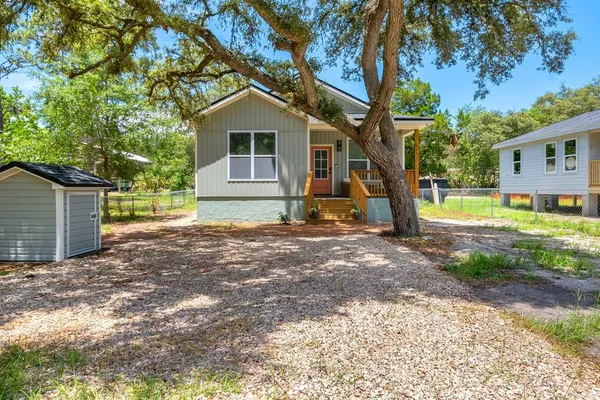 $270,000 | 131 Delaware Street, Carrabelle, FL 32322