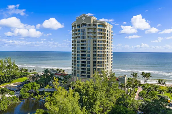 $3,480,000 | 5050 North Ocean Drive, Unit 801, Singer Island, FL 33404
