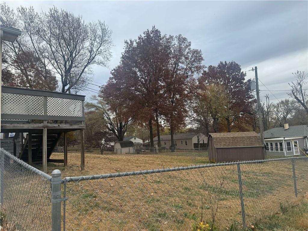 10905 East 59th Street Raytown, MO 64133 - Photo 5 of 27