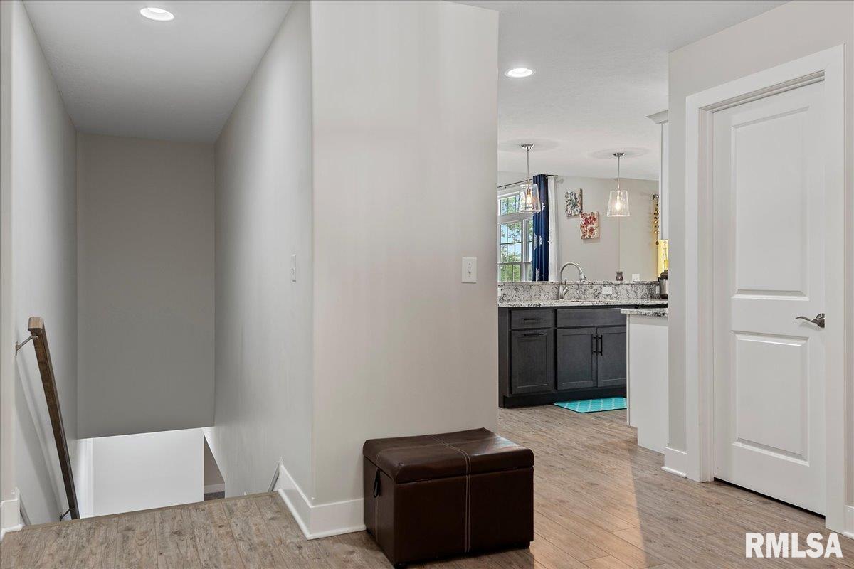 509 Rock River Road Springfield, IL 62711 - Photo 21 of 55