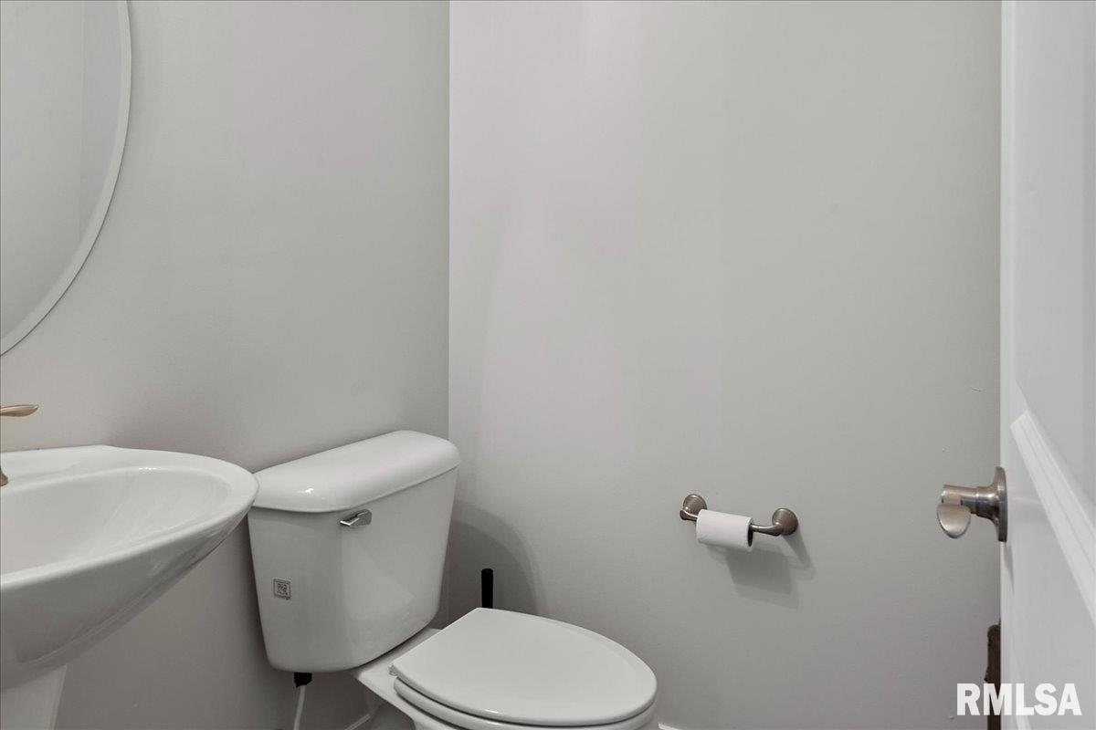 509 Rock River Road Springfield, IL 62711 - Photo 27 of 55