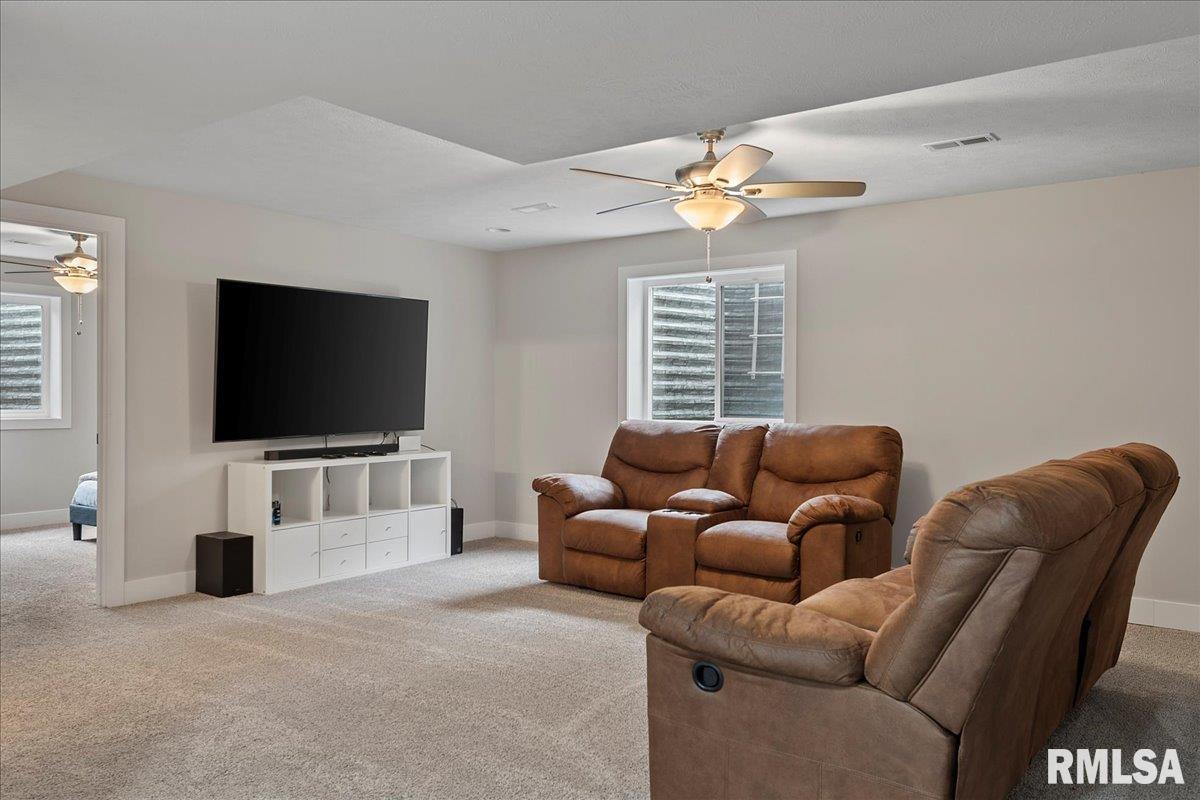 509 Rock River Road Springfield, IL 62711 - Photo 34 of 55