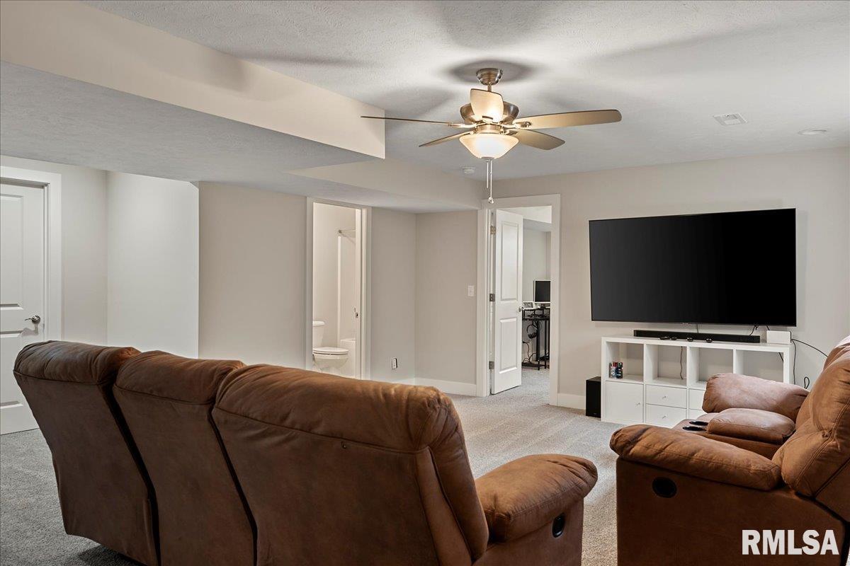 509 Rock River Road Springfield, IL 62711 - Photo 35 of 55