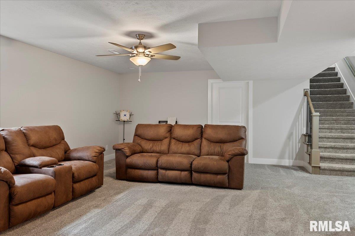 509 Rock River Road Springfield, IL 62711 - Photo 37 of 55