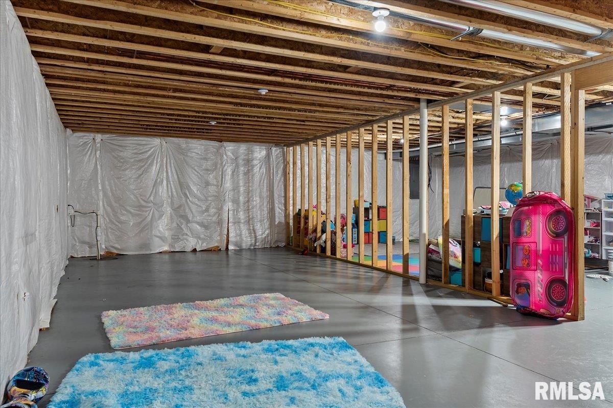 509 Rock River Road Springfield, IL 62711 - Photo 44 of 55