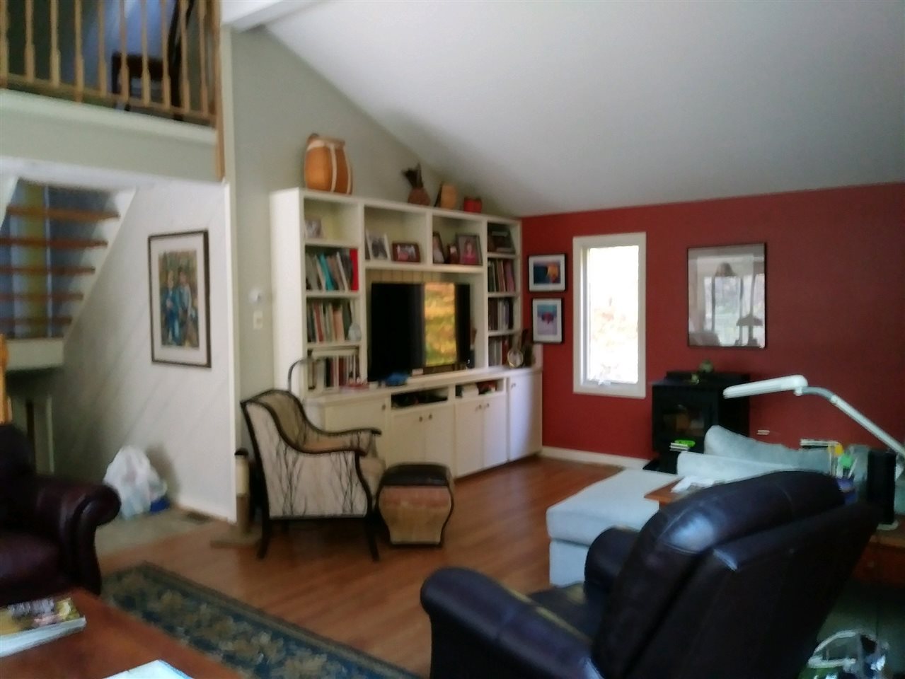 821 Hard Road Hartford, VT 05059 - Photo 4 of 25 Gallery Image 4