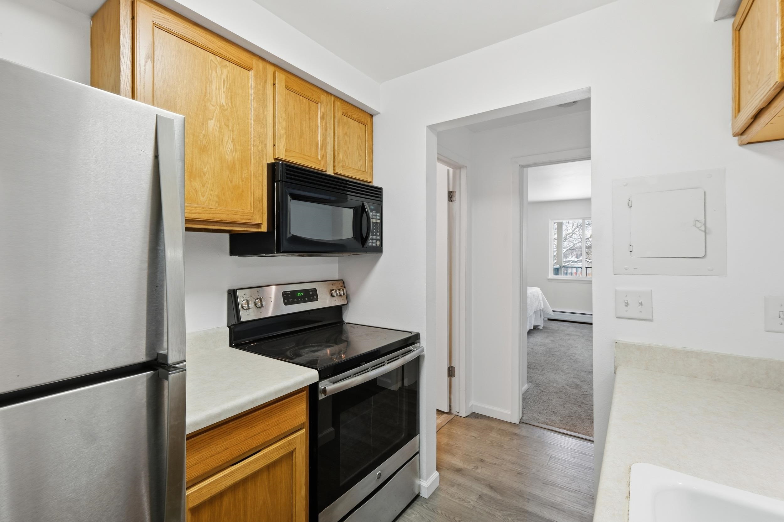 4318 Melody Lane, Unit 104 Madison, WI 53704 - Photo 9 of 28