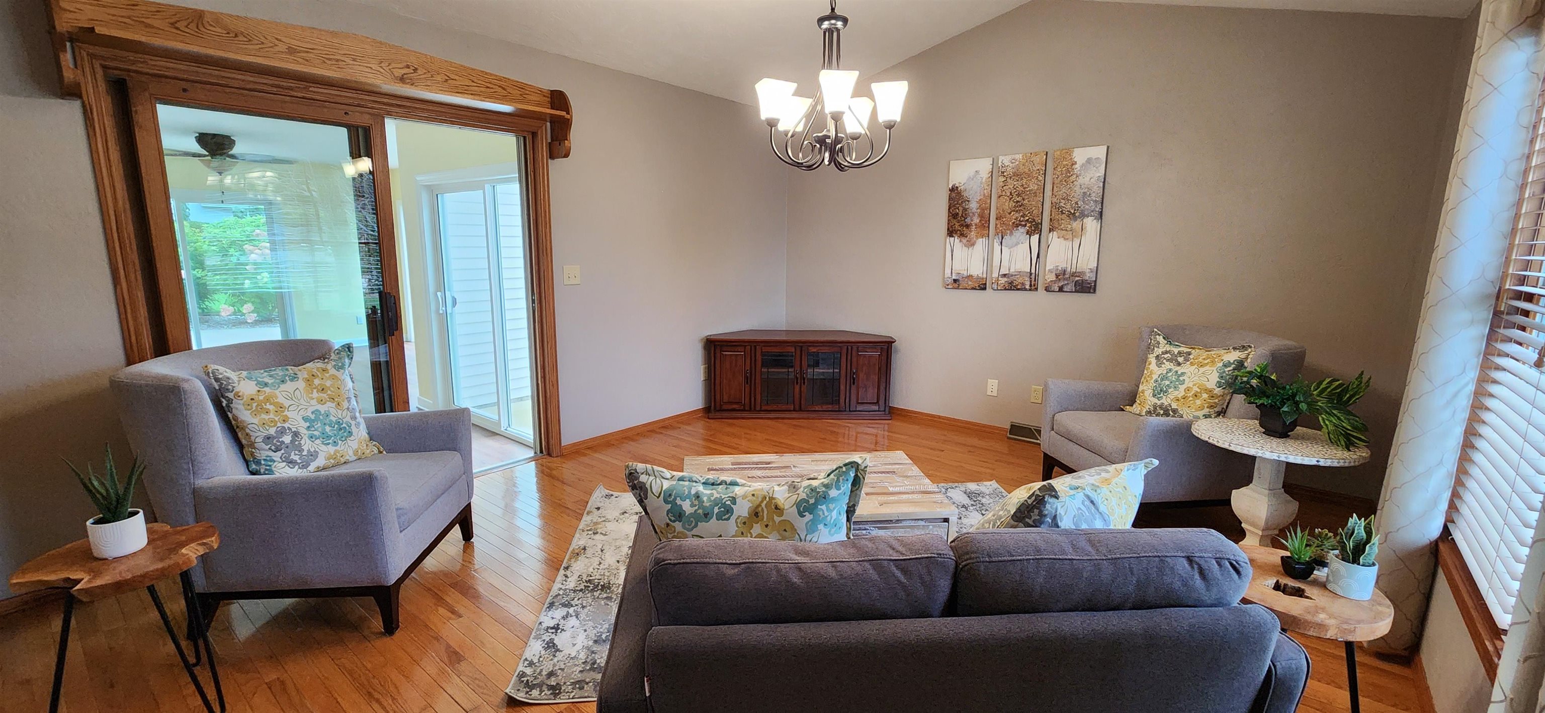W6108 Long Court Appleton, WI 54914 - Photo 17 of 48 Gallery Image 17