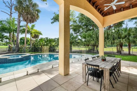 $2,350,000 | 6541 Timber Lane, Boca Raton, FL 33433
