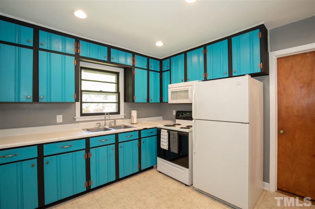602 Aversboro Road Garner, NC 27529 - Photo 6 of 20 Gallery Image 6