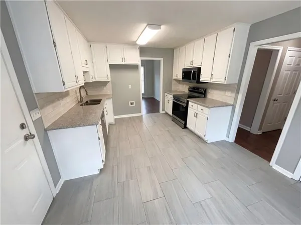 $383,000 | 70 Sunny Brook Drive, Newnan, GA 30263