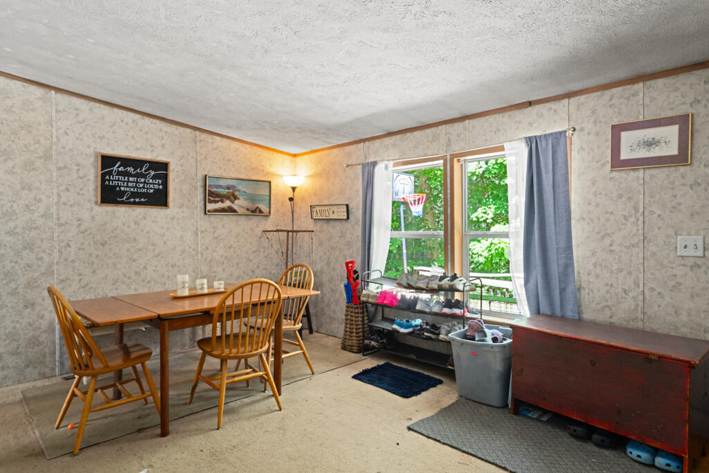 238 Long Plains Road Buxton, ME 04093 - Photo 11 of 42 Dining Area