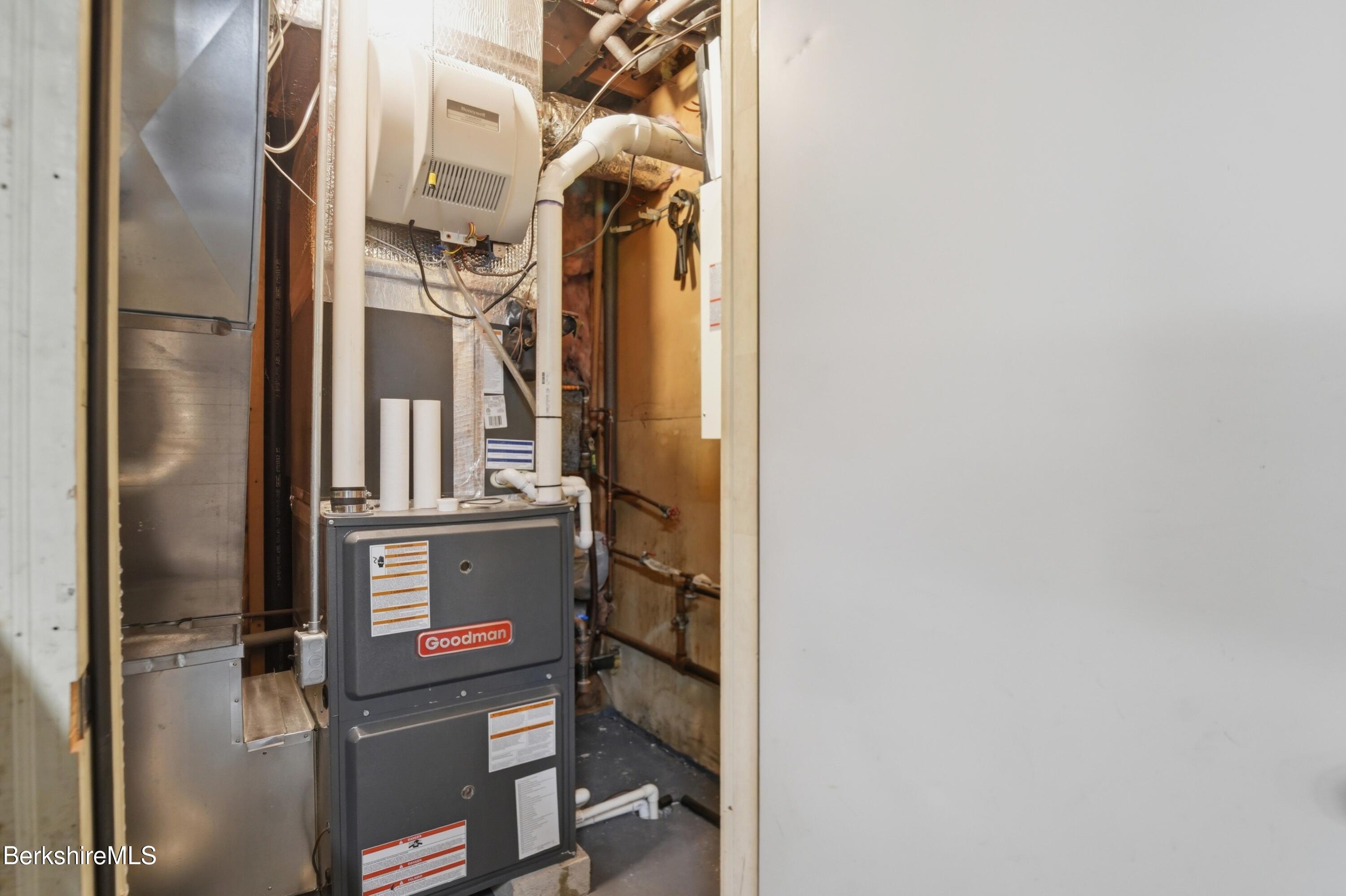 134 Oak Hill Road Pittsfield, MA 01201 - Photo 62 of 66 Heating System