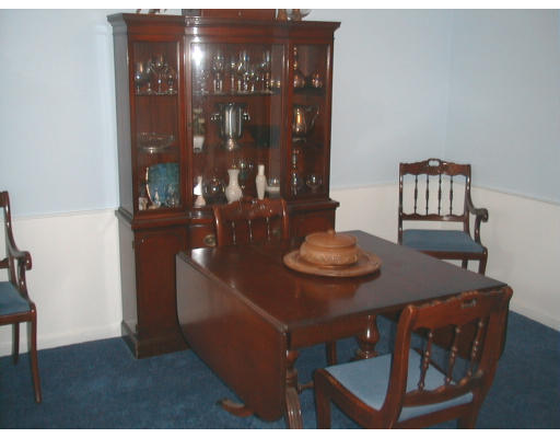 12 Cape Cod Lane Canton, MA 02021 - Photo 4 of 10 Gallery Image 4