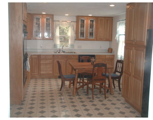 12 Cape Cod Lane Canton, MA 02021 - Photo 5 of 10 Gallery Image 5