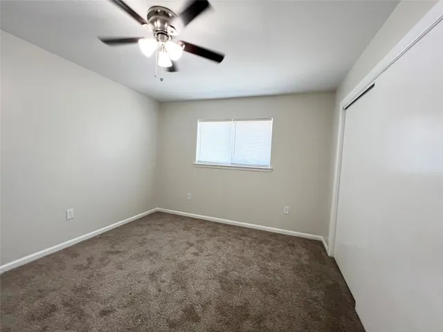 $785 | 130 Oyster Creek Drive, Unit 26, Lake Jackson, TX 77566