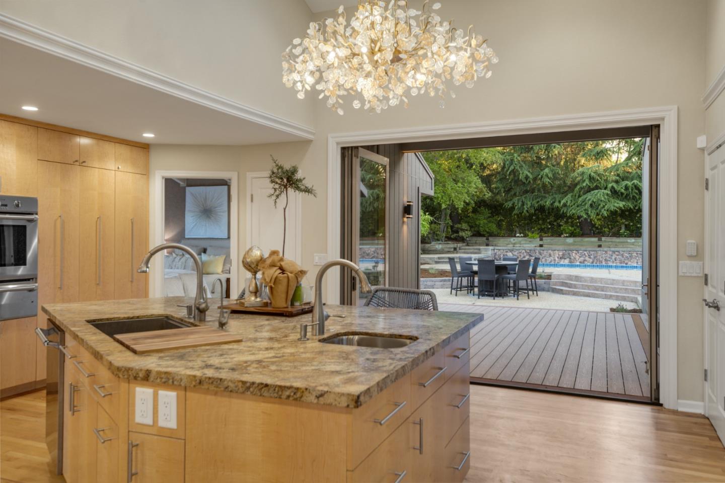 15076 Elm Park Monte Sereno, CA 95030 - Photo 19 of 68