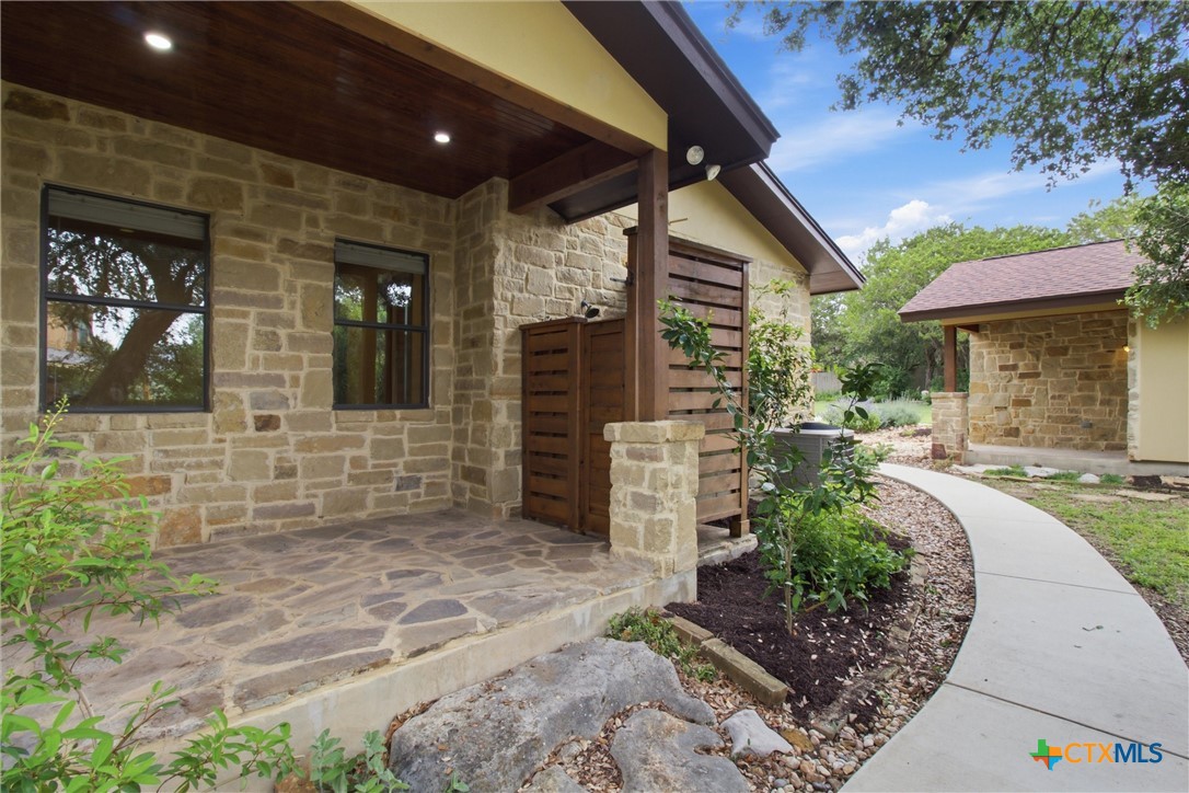 3121 Summit Ridge San Marcos, TX 78666 - Photo 31 of 44 Outdoor Shower & Casita