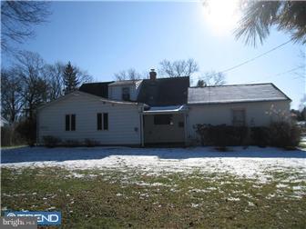 421 Norfolk Road Flourtown, PA 19031 - Photo 9 of 10 Exterior Back