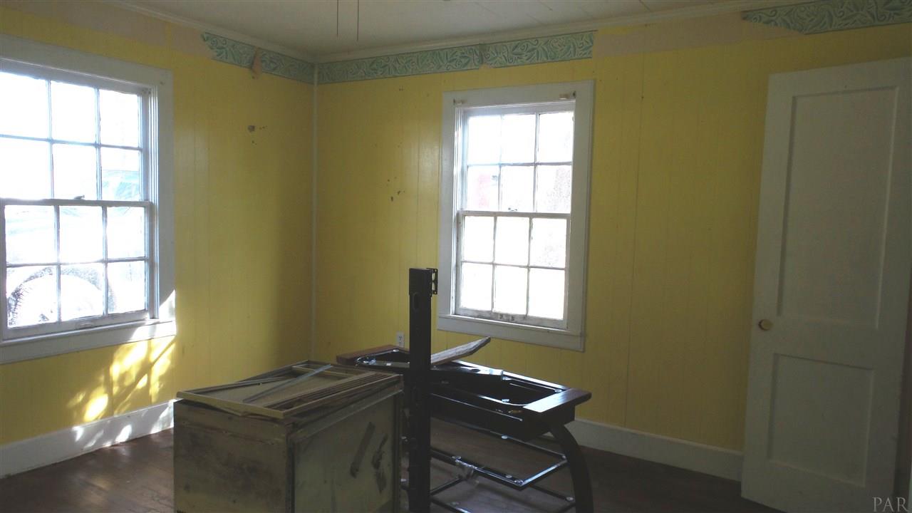 307 Beck Street Atmore, AL 36502 - Photo 8 of 17 Gallery Image 8