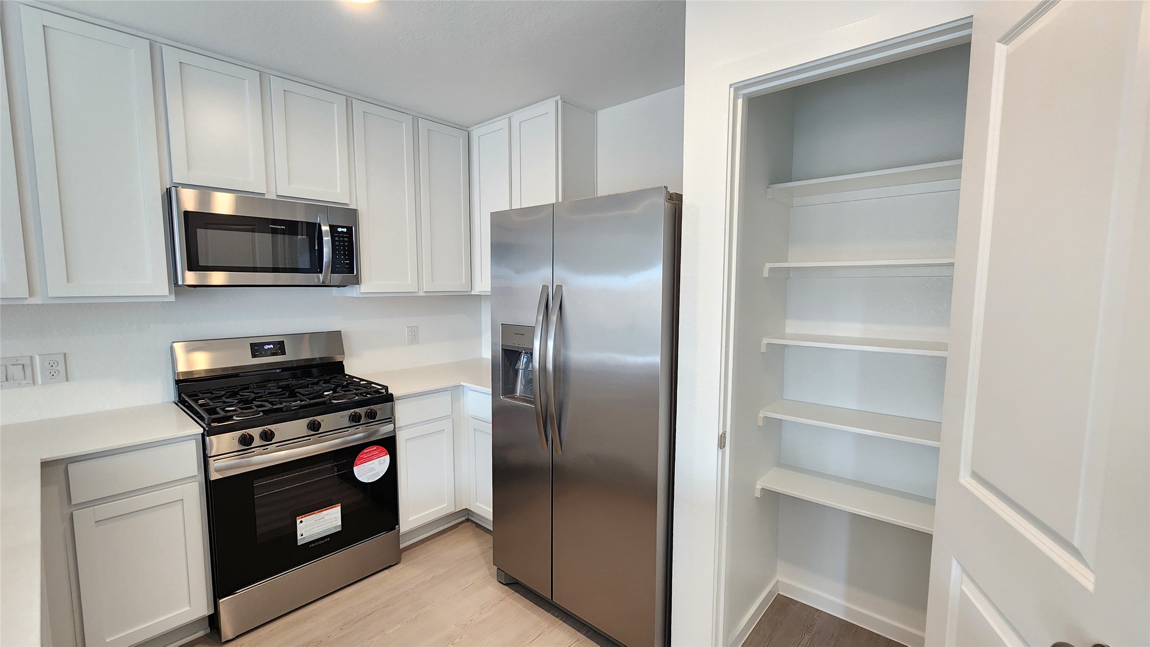 26819 Feather Reed Drive Katy, TX 77493 - Photo 6 of 31 Kitchen pantry