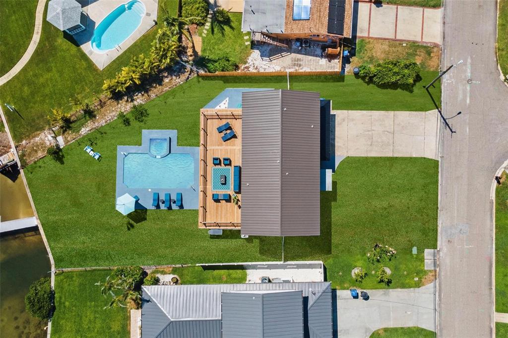 380 Colony Point Road South St. Petersburg, FL 33705 - Photo 54 of 60