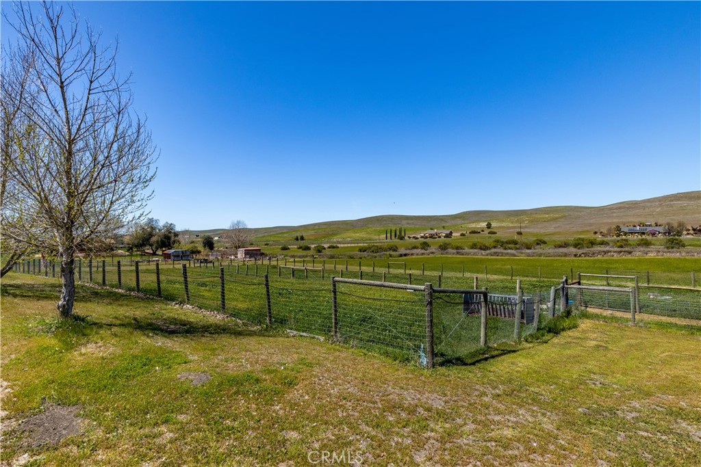 76870 Barker Road San Miguel, CA 93451 - Photo 60 of 66