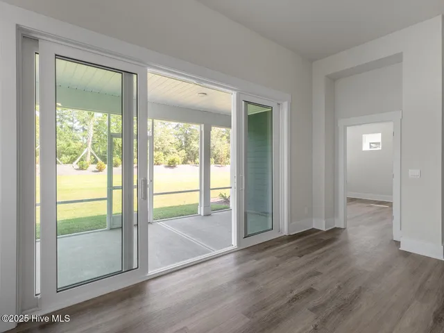 $519,990 | 114 Edgewater Way, Surf City, NC 28445