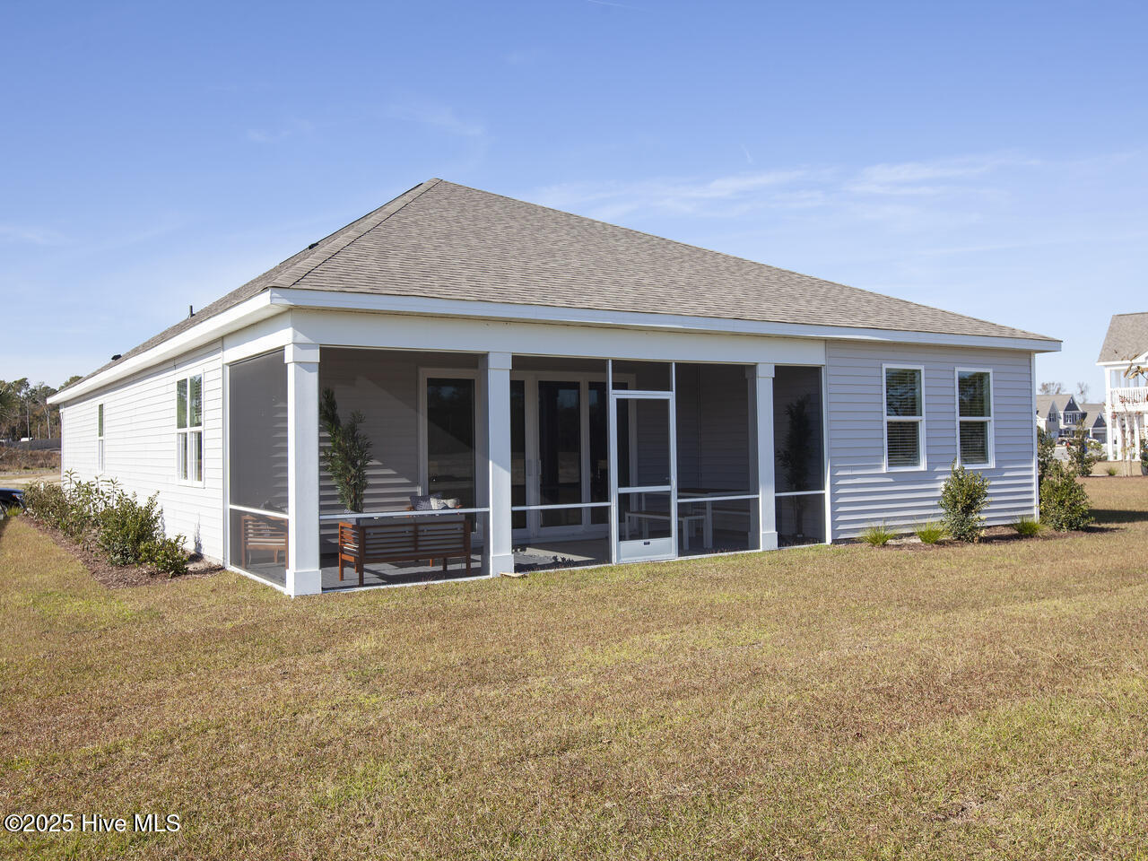 114 Edgewater Way Surf City, NC 28445 - Photo 2 of 28 114 Edgewater Way Surf City NC-001-003-E