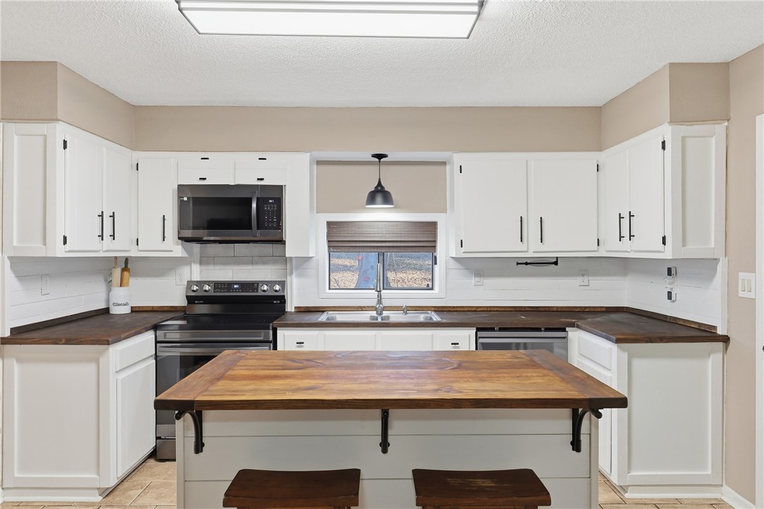 104 Topeka Lane Pendleton, SC 29670 - Photo 15 of 35