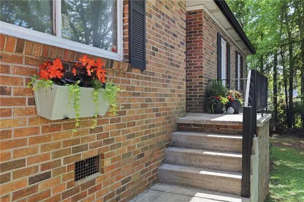 $294,900 | 104 Topeka Lane, Pendleton, SC 29670