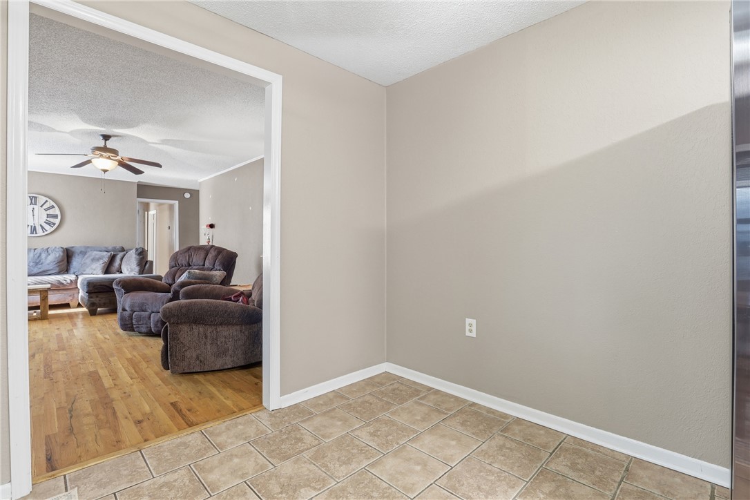 104 Topeka Lane Pendleton, SC 29670 - Photo 7 of 35