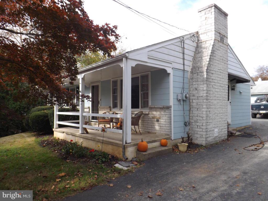 117 Spring Avenue Lancaster, PA 17602 - Photo 3 of 21 Gallery Image 3