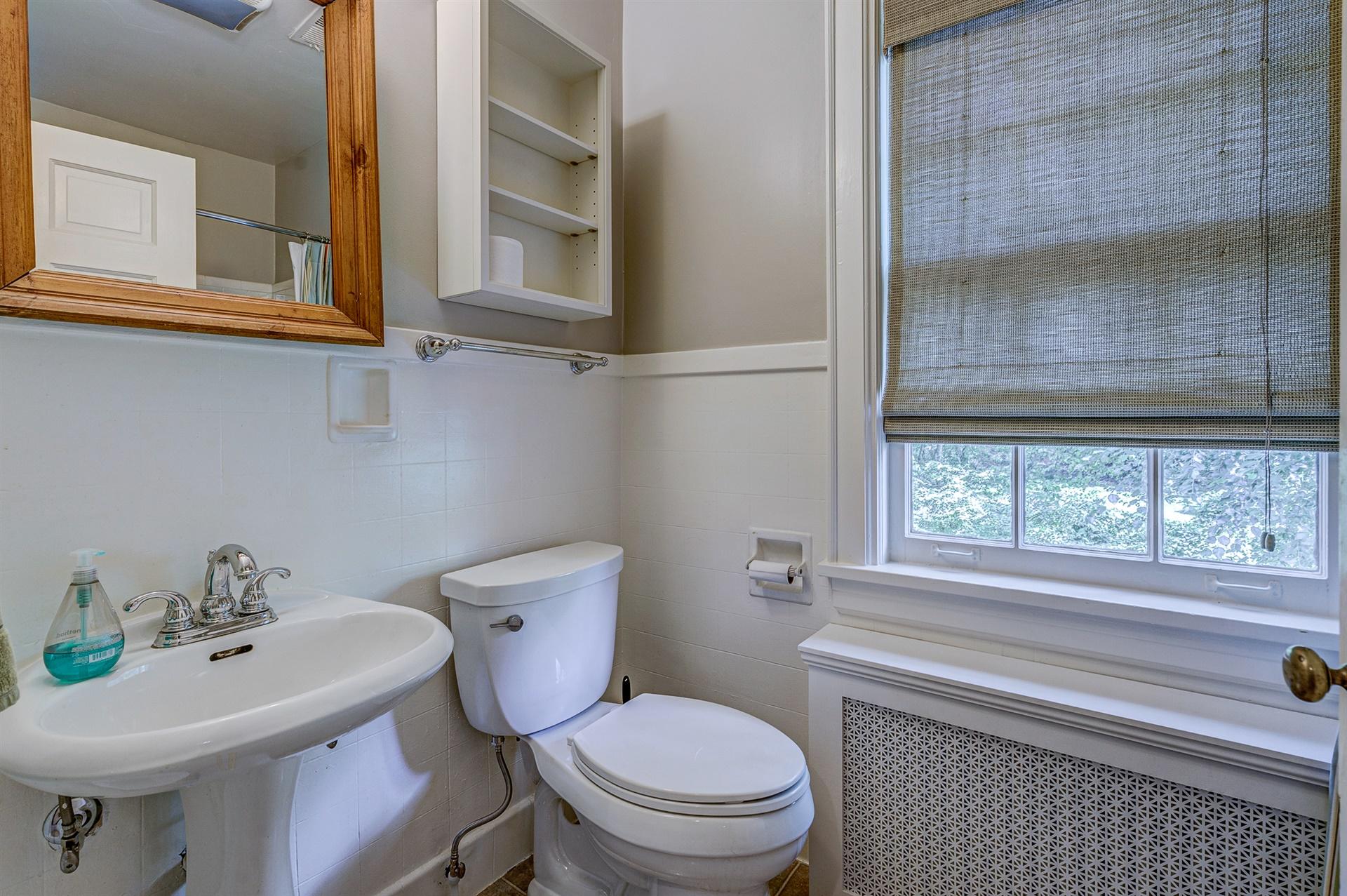 2022 Mt Vernon Road Southwest Roanoke, VA 24015 - Photo 25 of 49 26-2022 Mt Vernon 026