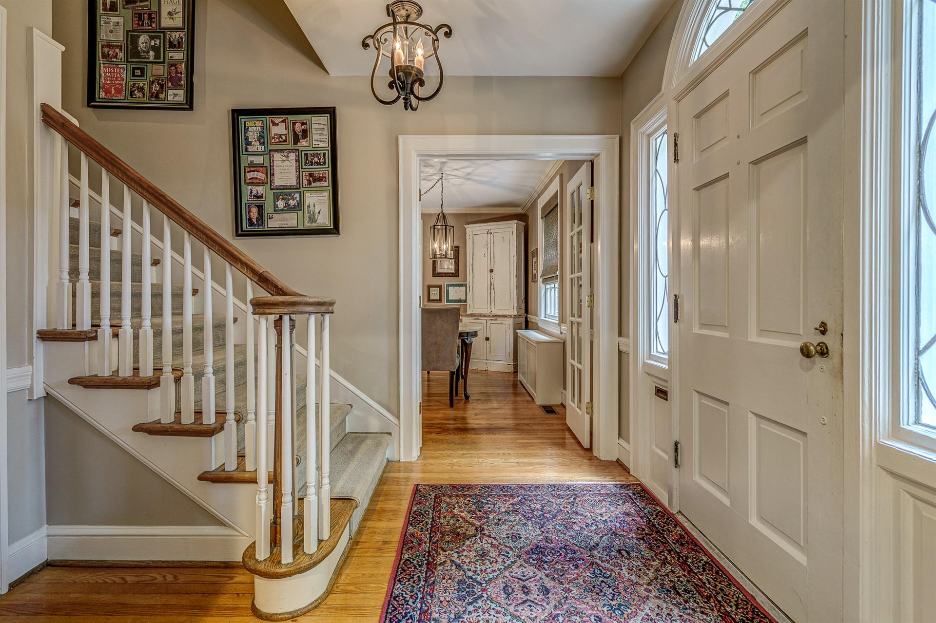 2022 Mt Vernon Road Southwest Roanoke, VA 24015 - Photo 5 of 49 06-2022 Mt Vernon 006