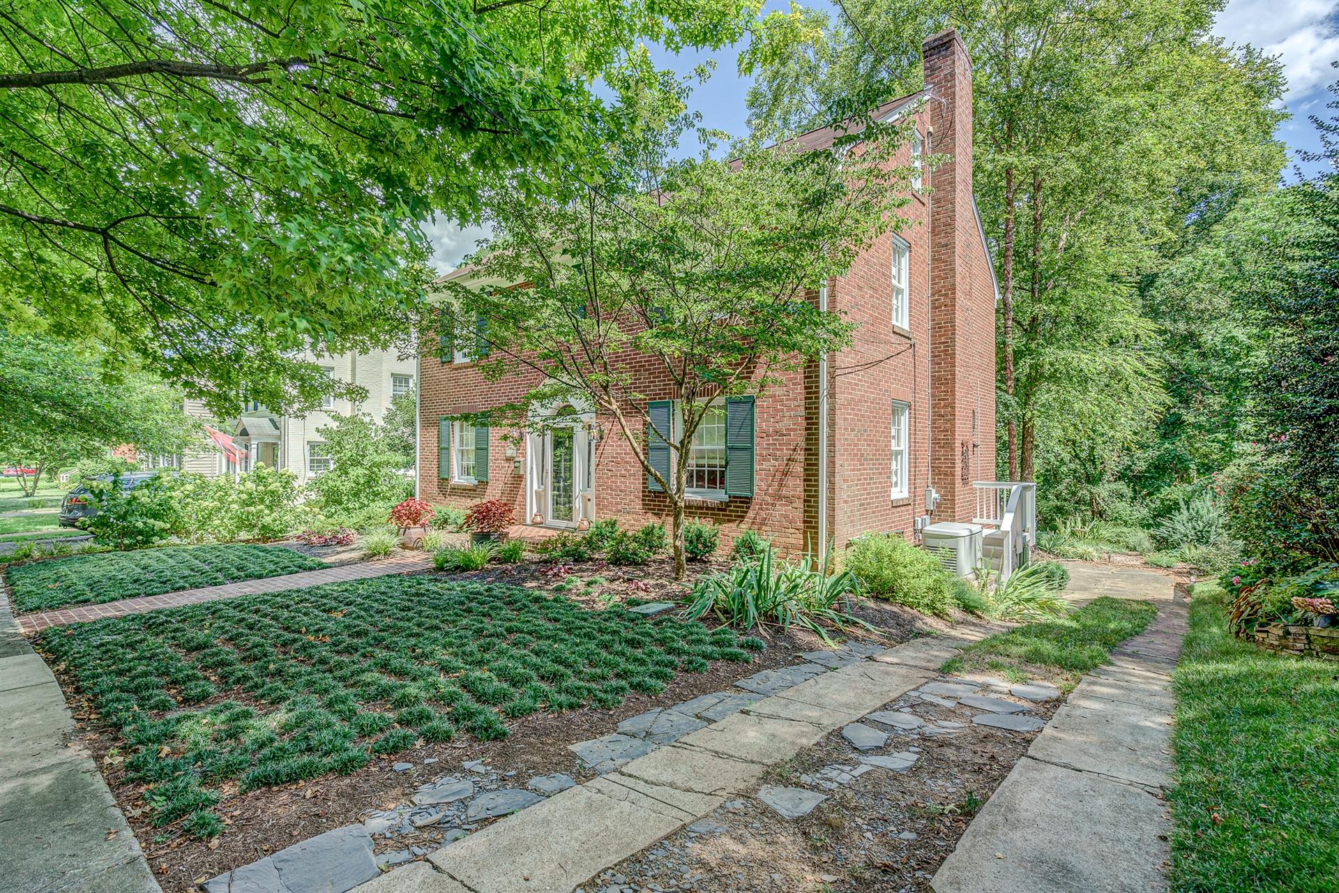 2022 Mt Vernon Road Southwest Roanoke, VA 24015 - Photo 45 of 49 01-2022 Mt Vernon 004
